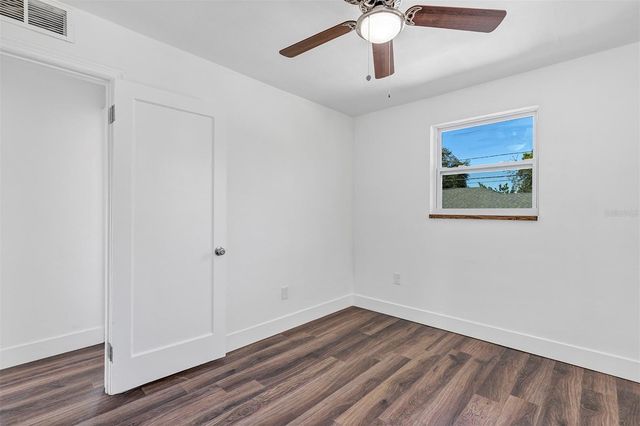 2027 30TH AVENUE N TOP UNIT, St Petersburg, FL 33713