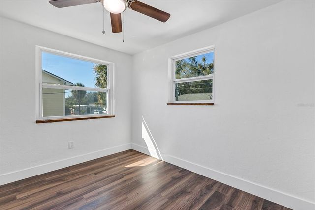 2027 30TH AVENUE N TOP UNIT, St Petersburg, FL 33713
