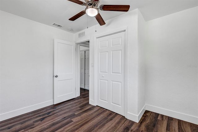 2027 30TH AVENUE N TOP UNIT, St Petersburg, FL 33713
