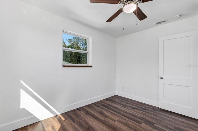 2027 30TH AVENUE N TOP UNIT, St Petersburg, FL 33713