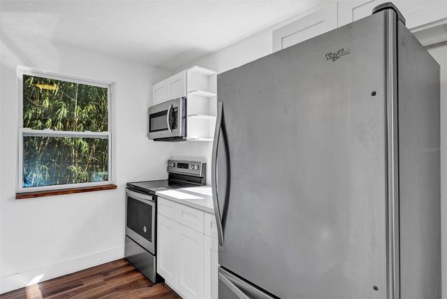 2027 30TH AVENUE N TOP UNIT, St Petersburg, FL 33713