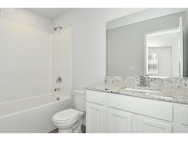 5325 Ne 69TH Cir, Vancouver, WA 98661