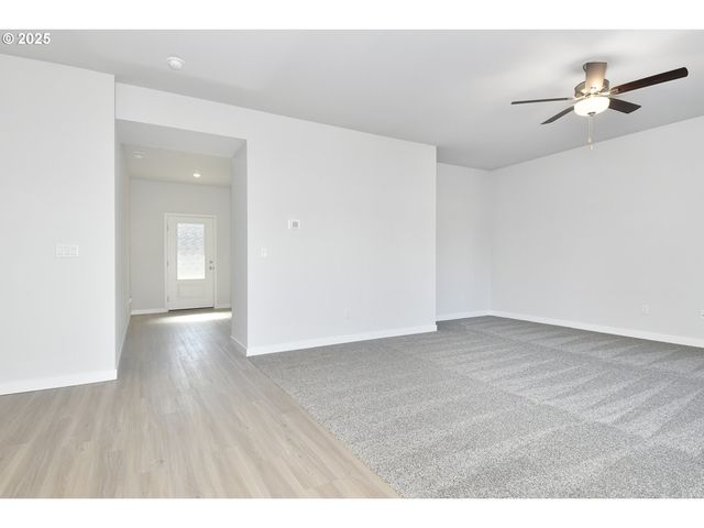 5325 Ne 69TH Cir, Vancouver, WA 98661