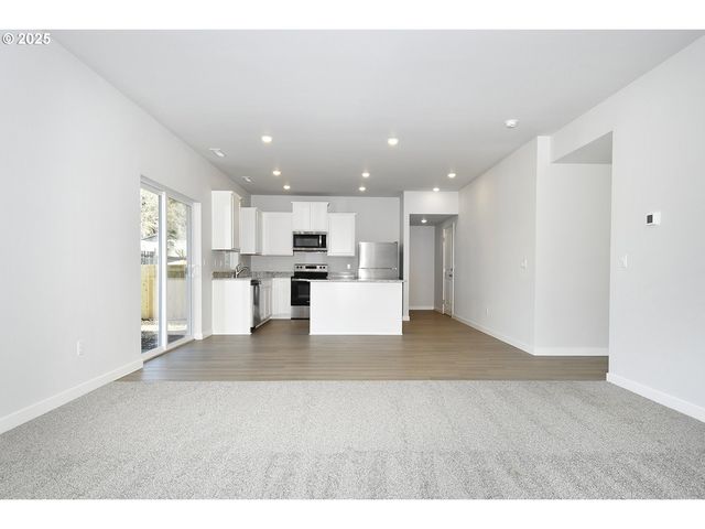 5325 Ne 69TH Cir, Vancouver, WA 98661