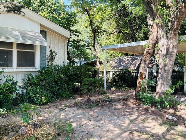 3409 Brownwood Lane, Edmond, OK 73034