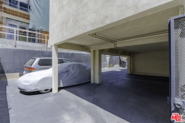 741 S Hobart Boulevard 13, Los Angeles, CA 90005