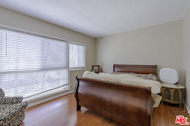 741 S Hobart Boulevard 13, Los Angeles, CA 90005