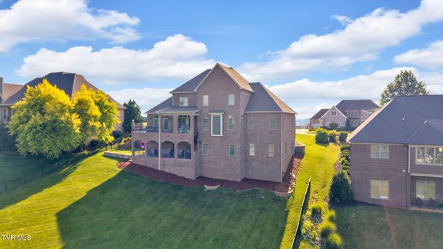 301 Sunset Ridge Court, Johnson City, TN 37601