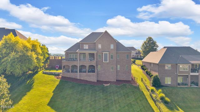 301 Sunset Ridge Court, Johnson City, TN 37601