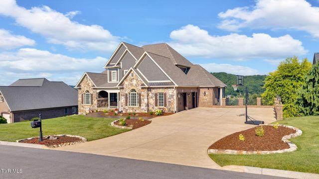 301 Sunset Ridge Court, Johnson City, TN 37601