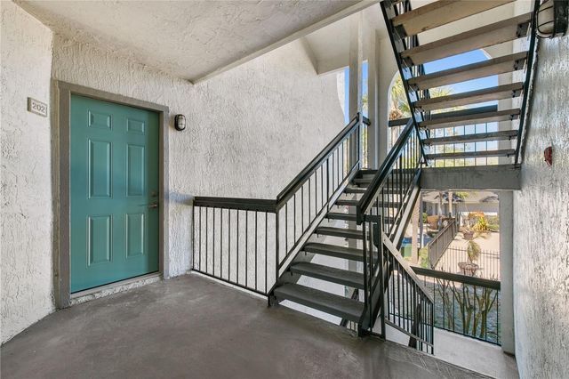 2060 CASCADES BOULEVARD 202, Kissimmee, FL 34741