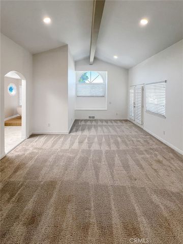 6282 Shaker Drive, Riverside, CA 92506