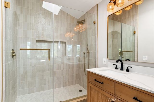 6282 Shaker Drive, Riverside, CA 92506