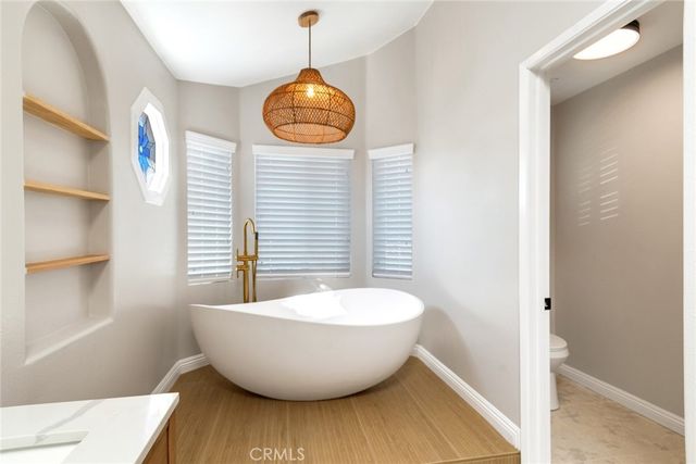 6282 Shaker Drive, Riverside, CA 92506