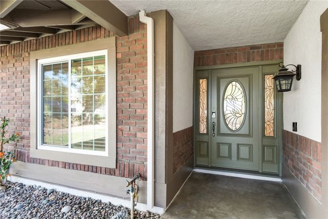 6282 Shaker Drive, Riverside, CA 92506