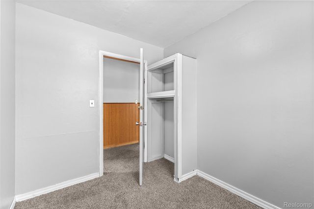 16032 Knobhill Drive, Linden, MI 48451