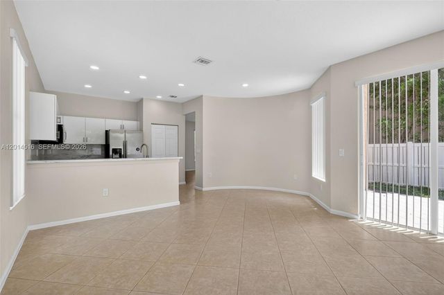 16398 SW 27th St, Miramar, FL 33027