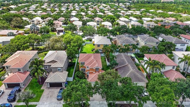 16398 SW 27th St, Miramar, FL 33027