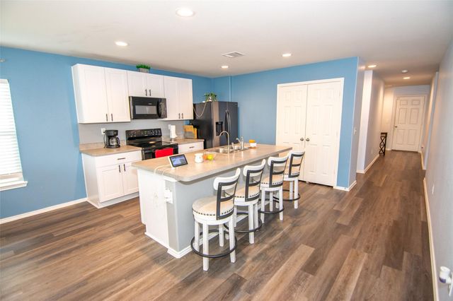 10507 Vinca Minor Lane, Houston, TX 77016