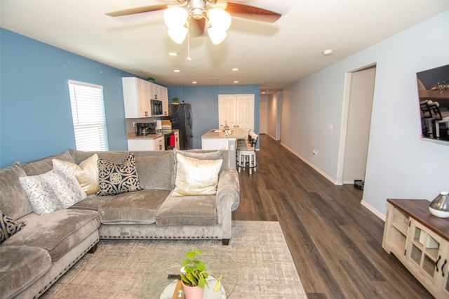 10507 Vinca Minor Lane, Houston, TX 77016