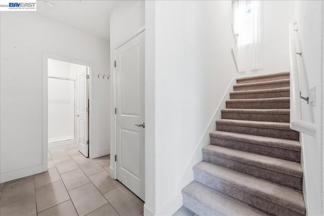 4052 Knightstown St, Dublin, CA 94568