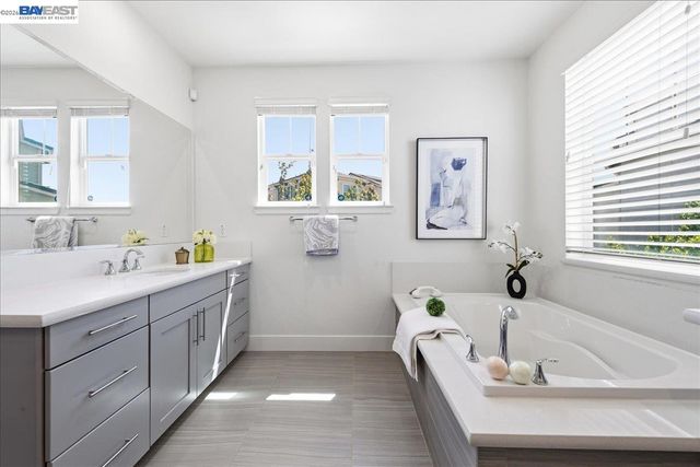 4052 Knightstown St, Dublin, CA 94568