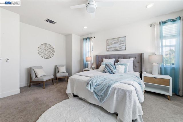 4052 Knightstown St, Dublin, CA 94568