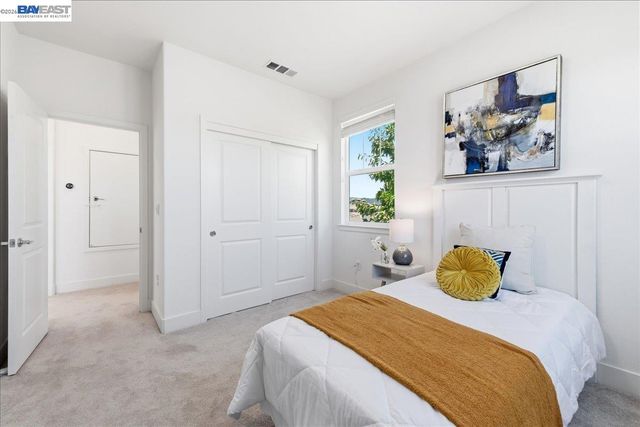 4052 Knightstown St, Dublin, CA 94568