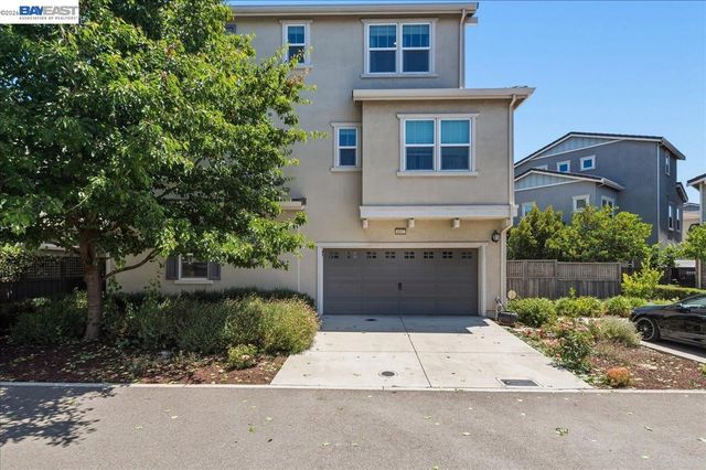 4052 Knightstown St, Dublin, CA 94568