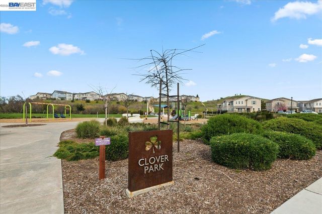 4052 Knightstown St, Dublin, CA 94568
