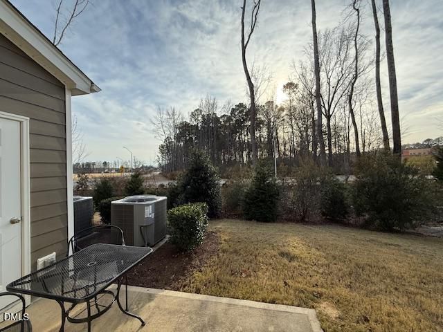 212 Brook Farm Lane, Fuquay Varina, NC 27526