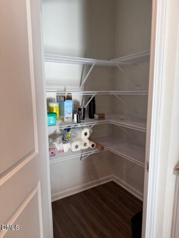 212 Brook Farm Lane, Fuquay Varina, NC 27526