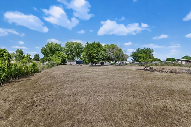 154 Shelby Circle, Red Oak, TX 75154