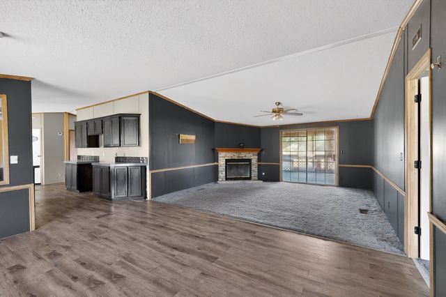 154 Shelby Circle, Red Oak, TX 75154