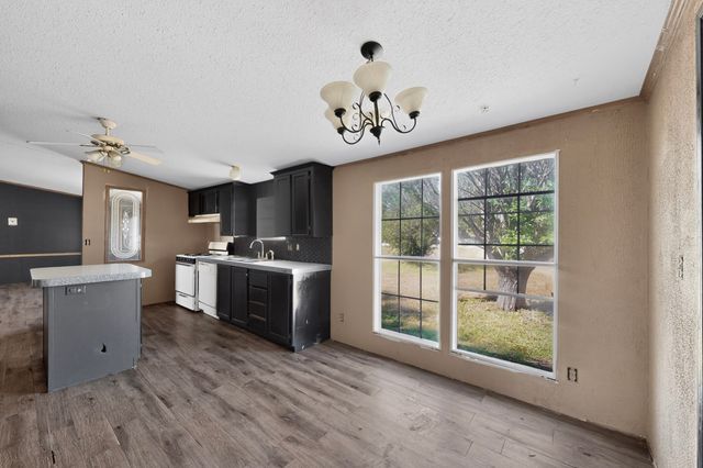 154 Shelby Circle, Red Oak, TX 75154