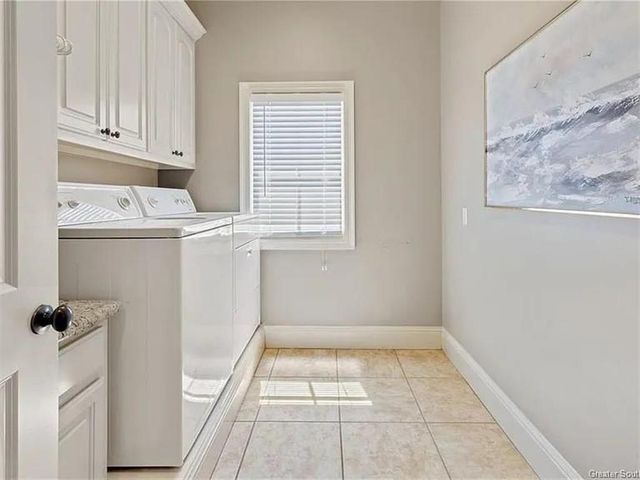 929 Carondelet St Street, Lake Charles, LA 70605