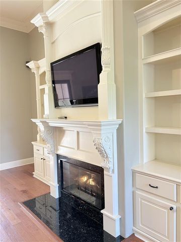 929 Carondelet St Street, Lake Charles, LA 70605