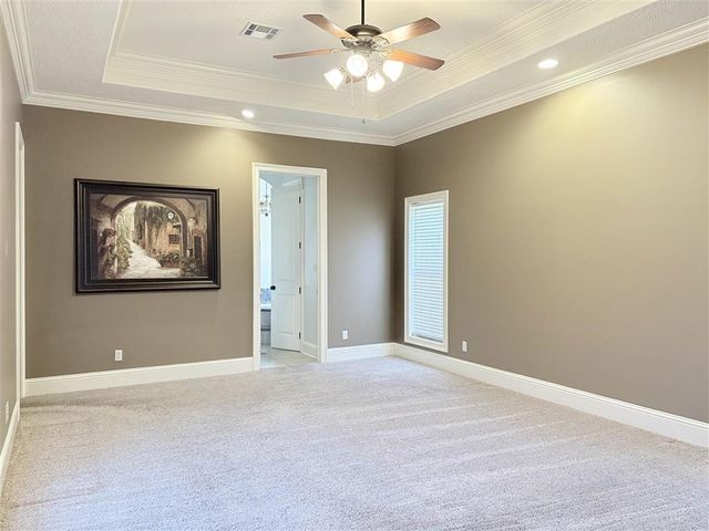 929 Carondelet St Street, Lake Charles, LA 70605