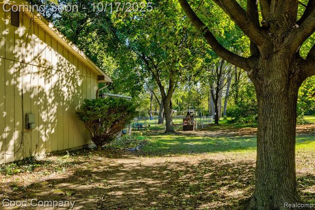 6191 Rawsonville Road, Van Buren, MI 48111