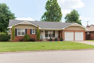 2800 Kerry Lane, Oklahoma City, OK 73120