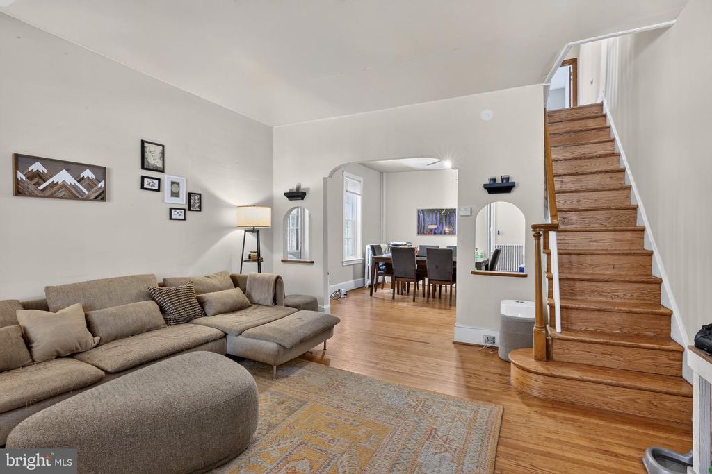 592 MARTIN ST, PHILADELPHIA, PA 19128 — photo 3