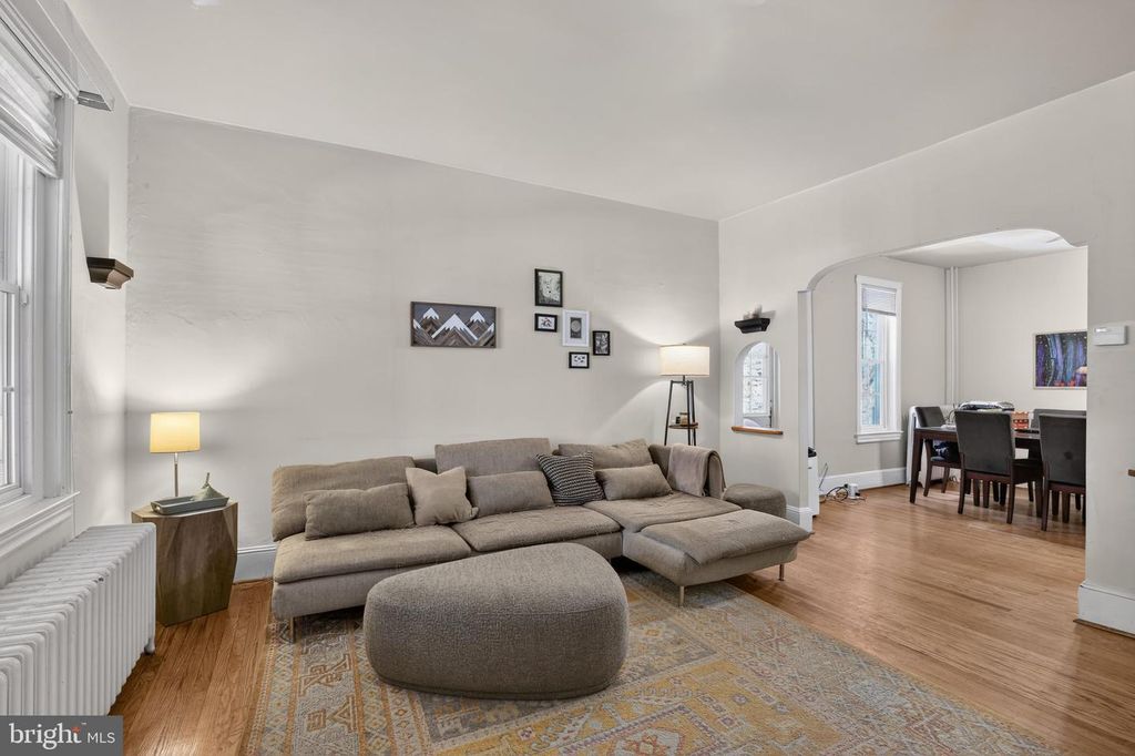 592 MARTIN ST, PHILADELPHIA, PA 19128 — photo 4