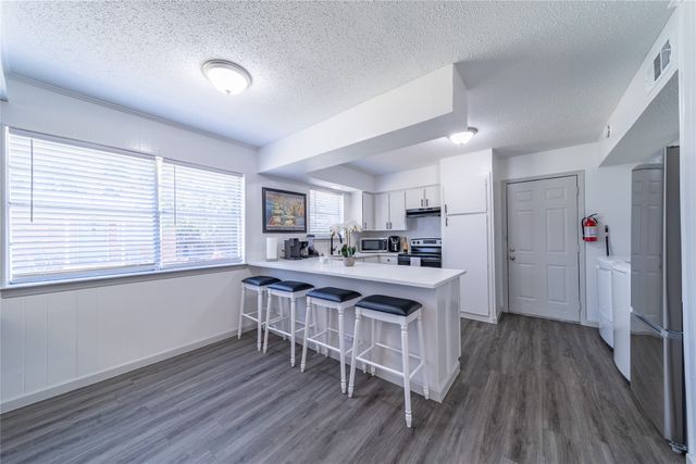 414 Donnell Drive A, Arlington, TX 76012