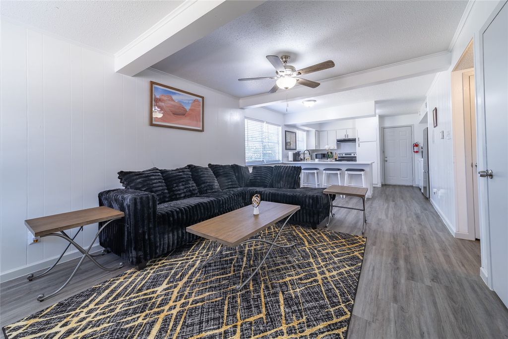 414 Donnell Drive A, Arlington, TX 76012