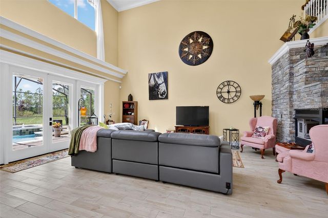 404 LONG AND WINDING ROAD, Howey In The Hills, FL 34737