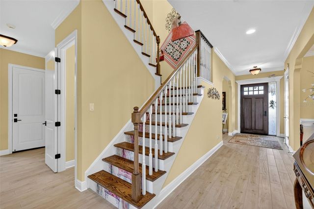 404 LONG AND WINDING ROAD, Howey In The Hills, FL 34737