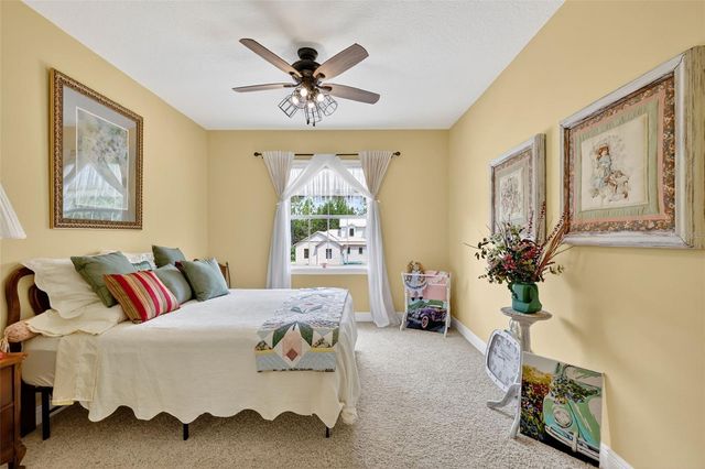 404 LONG AND WINDING ROAD, Howey In The Hills, FL 34737