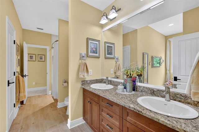 404 LONG AND WINDING ROAD, Howey In The Hills, FL 34737
