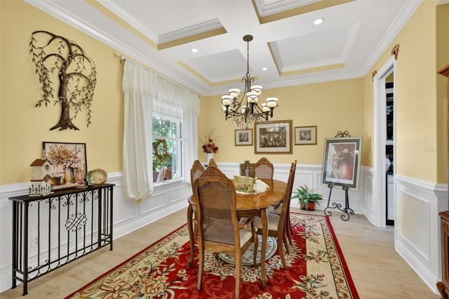 404 LONG AND WINDING ROAD, Howey In The Hills, FL 34737