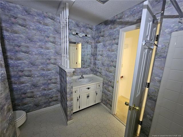 3748 Masters Drive, Hope Mills, NC 28348